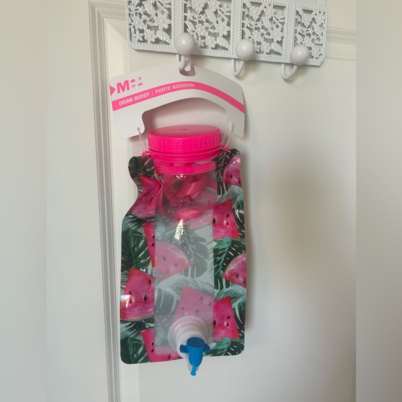 My Tag Alongs - Wine Buddy Watermelon Drink Dispenser - Picture 3 of 11